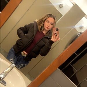 Meet your Posher, Bella